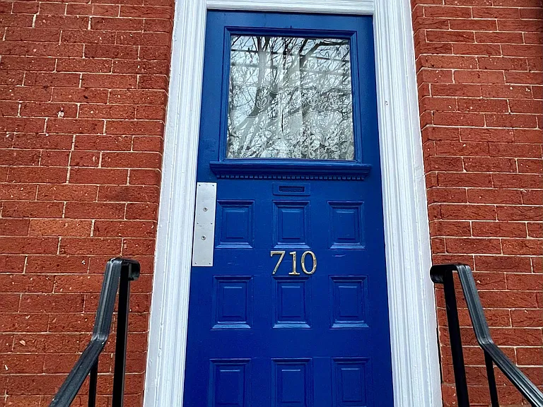 710 N Queen St #2 — Photo 2