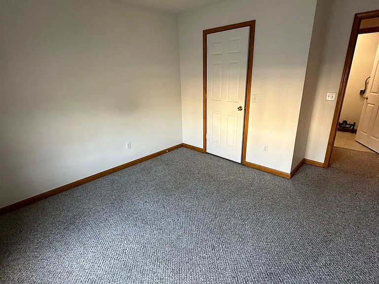 123 Pearl St — Photo 24