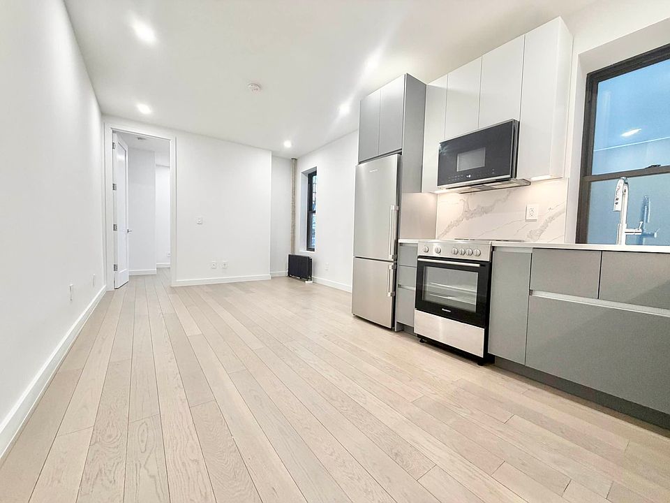 1st image of 19 Wyckoff St APT 12A