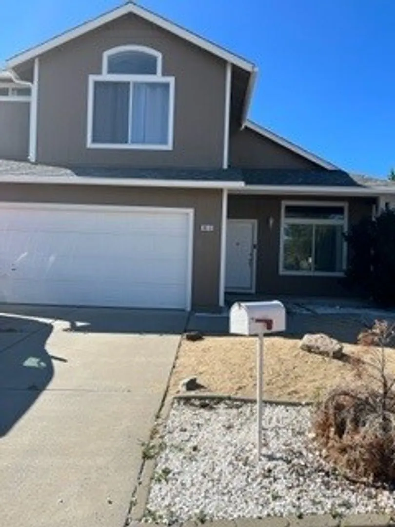 Welcome Home — Photo 1