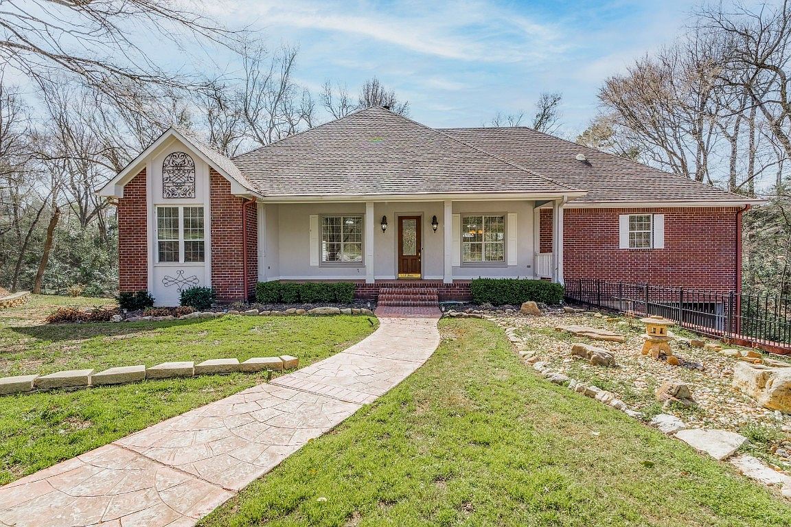 120 Hide A Way Lane Central