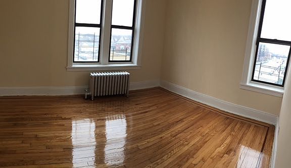 4th image of 2970 Ocean Ave APT B2