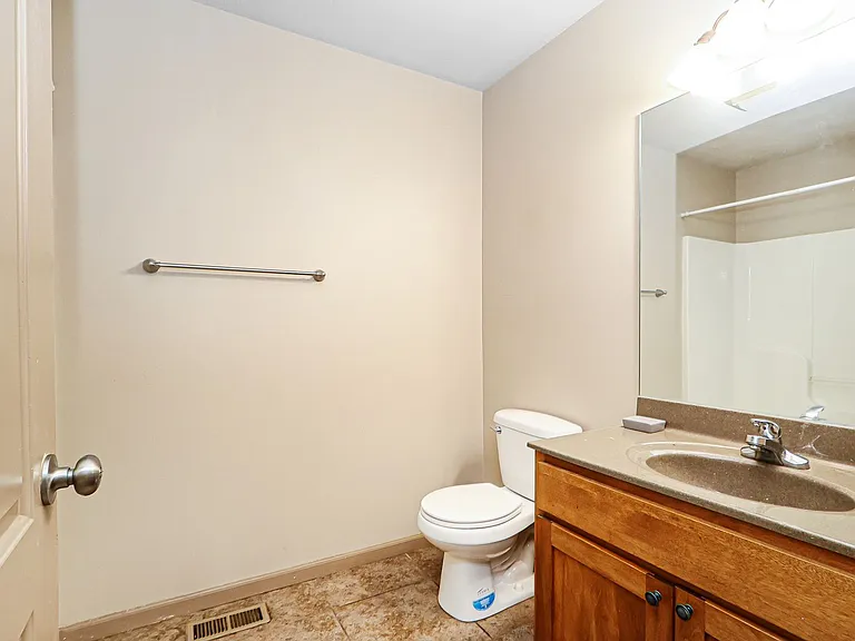 2505 Sawmill Rd — Photo 16