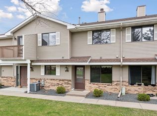 7493 Vinewood Ln N, Maple Grove, MN 55311