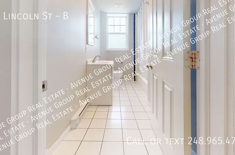 26 Lincoln St #B — Photo 4