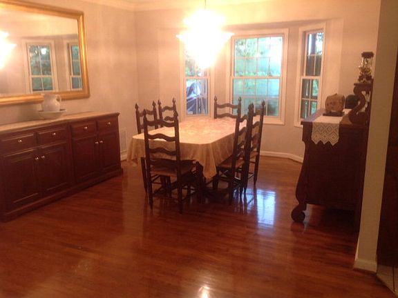 4th image of 2316 Fox Creek Dr