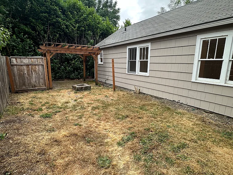 1356 SW A Ave #1356 — Photo 28