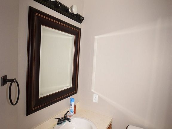 5th image of 9187 S Pointe Retreat Dr