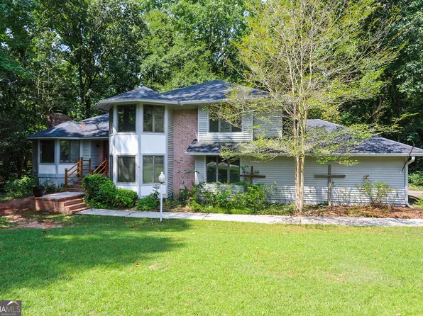 293 Northwoods Dr, Fort Valley, GA 31030