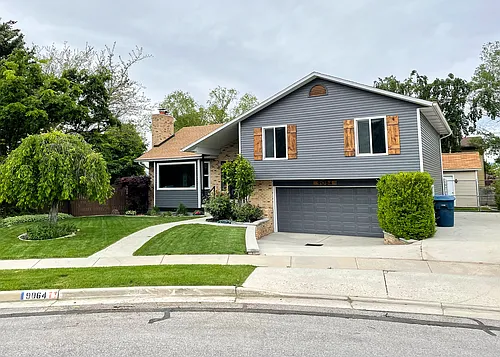 9064 S Cheshire Cir Photo 1