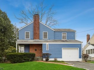 13 Trivett Ave, Springfield, NJ 07081