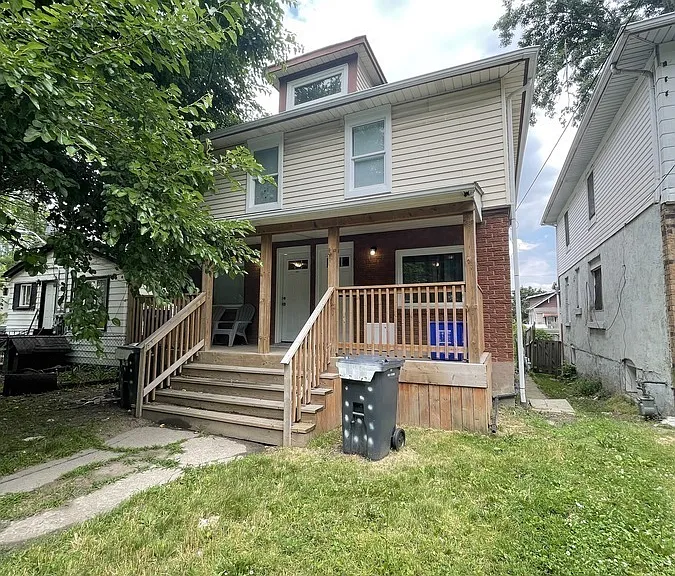 3341 Peter St #MAIN — Photo 20