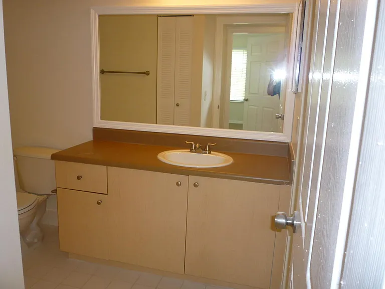 4211 San Marino Blvd #201 — Photo 16