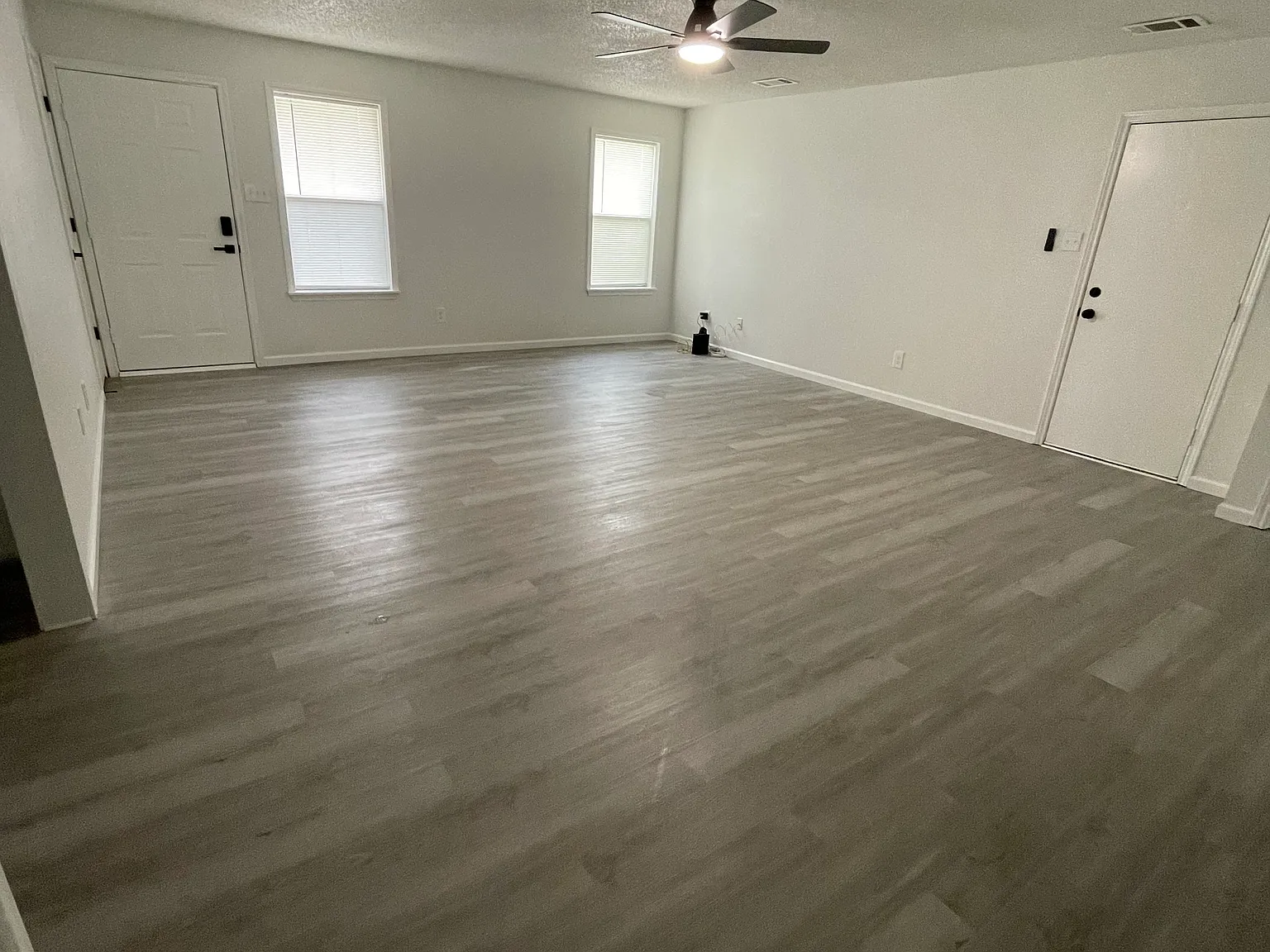 4001 Waterproof Dr — Photo 2