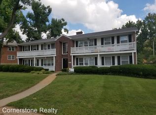 603 Broadmoor Dr APT D, Chesterfield, MO 63017