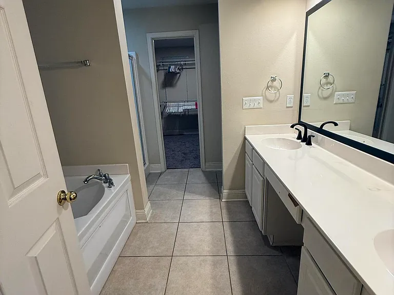 7709 Clamshell Ave — Photo 10
