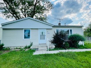 18725 Middlebelt Rd, Livonia, MI 48152