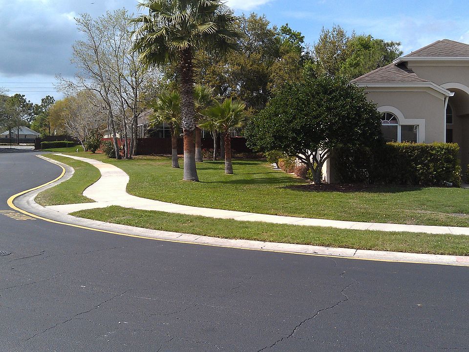 2nd image of 2060 Emerald Green Cir