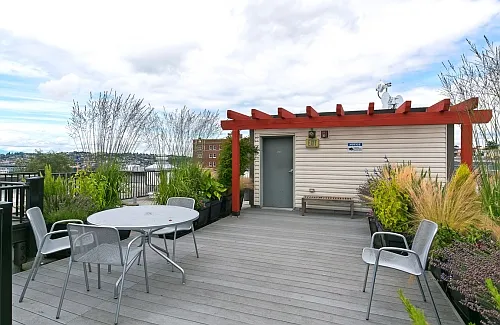 Roof-top deck