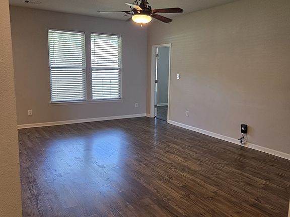 5th image of 39356 Legacy Lake Dr