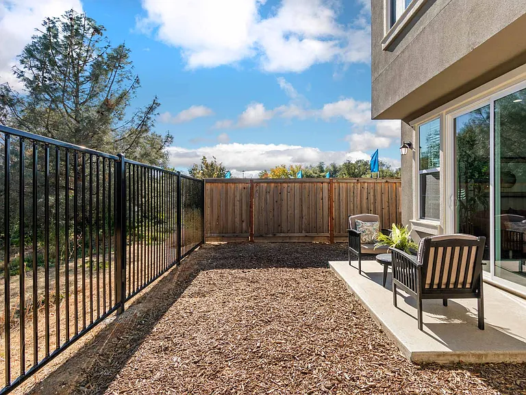 4381 Robinson Way — Photo 37
