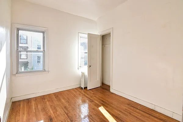 Rented by The Agency | media 3