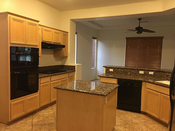 3rd image of 30056 Muirfield Way