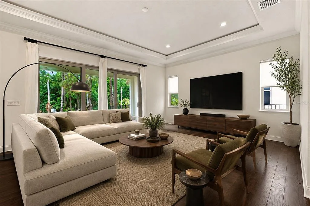 4 bed, 4.5 bath, 3375 sqft, $6,999 — Photo 3
