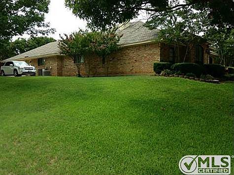4th image of 3637 Oakmont Dr