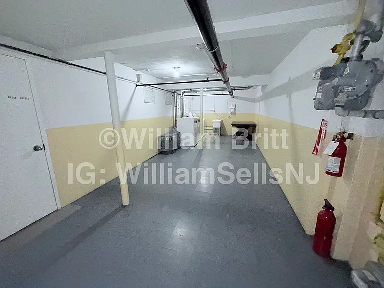 73-83 Western Ave #1 — Photo 22