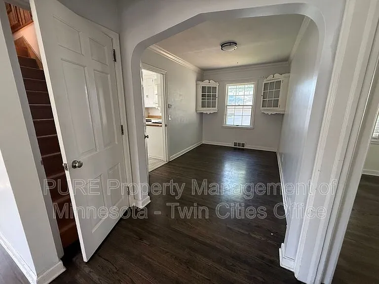 2632 Toledo Ave S — Photo 9