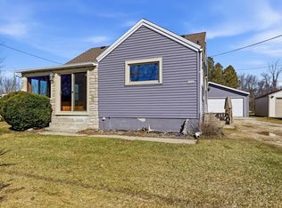 3240 Memorial Dr, Two Rivers, WI 54241