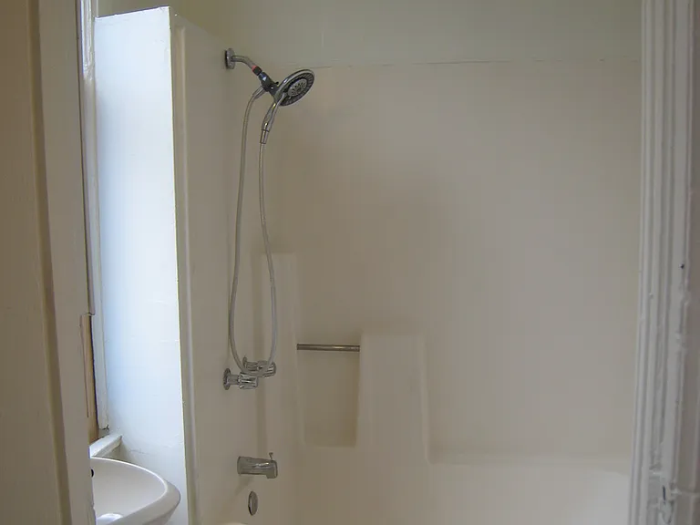 2419 J St #1-4 — Photo 7