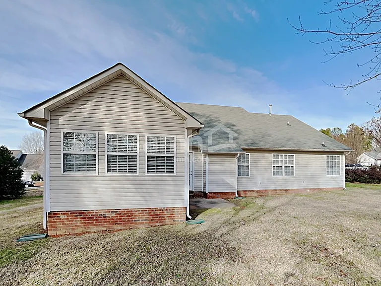 2922 Cripple Creek Ct — Photo 18