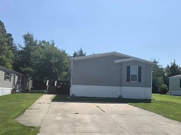 700 W Alta Vista Ave Trailer 112, Ottumwa, IA 52501