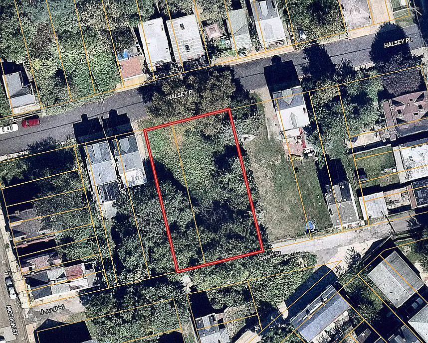 2nd image of 1323 Halsey Pl #0