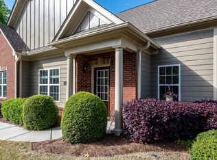 256 Glens Loop, Woodstock, GA 30188