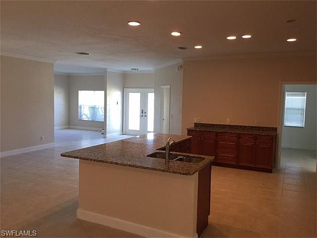 1st image of 2523 SW 5th Ave