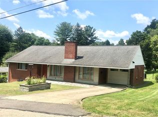 1112 Lewis St, Brownsville, PA