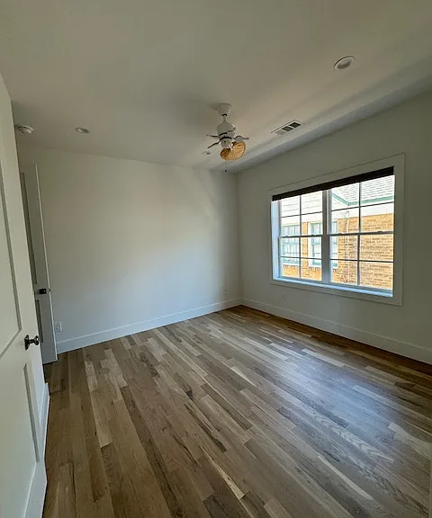 5800 Goodwin Ave — Photo 36