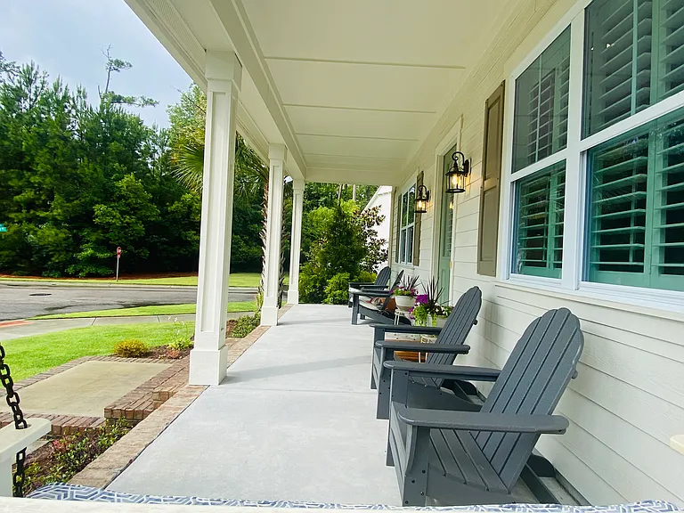 1912 Fernwood Way — Photo 23