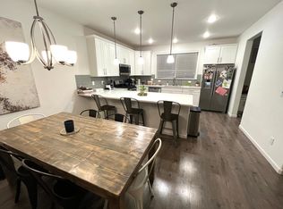 1606 Castle Creek Cir, Castle Rock, CO 80104