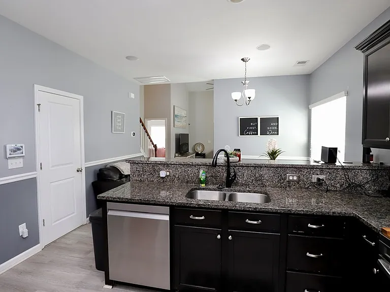 5 Eason Ct — Photo 12