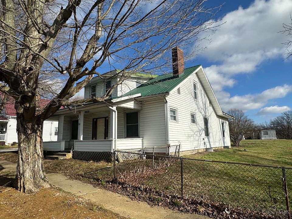 1st image of 354 Johnson St