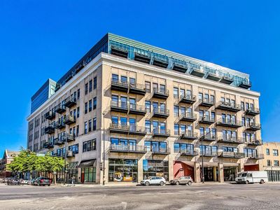 1645 W Ogden Ave UNIT 421, Chicago, IL, 60612
