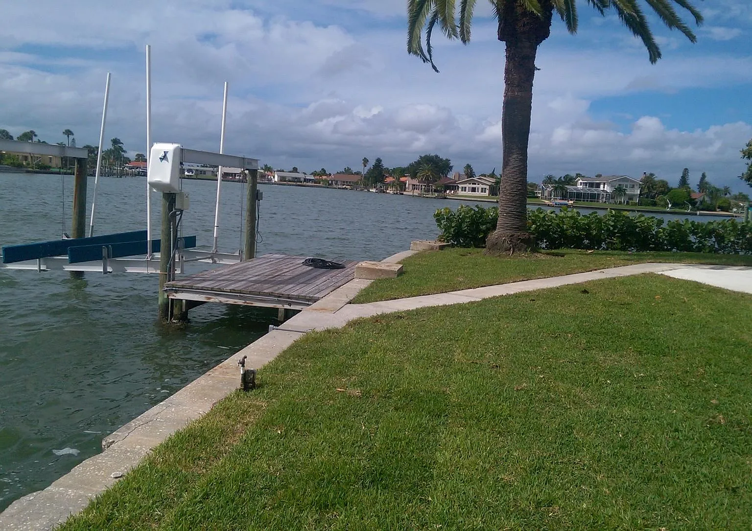 3 bed, 1834 sqft, $5,950 — Photo 3