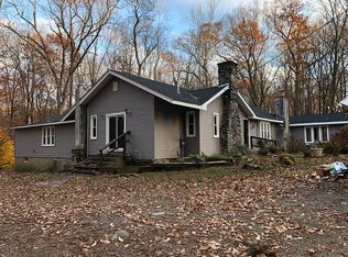 256 Skylands Rd, Ringwood, NJ 07456