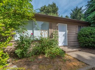 388 NW Connell Ave APT D, Hillsboro, OR