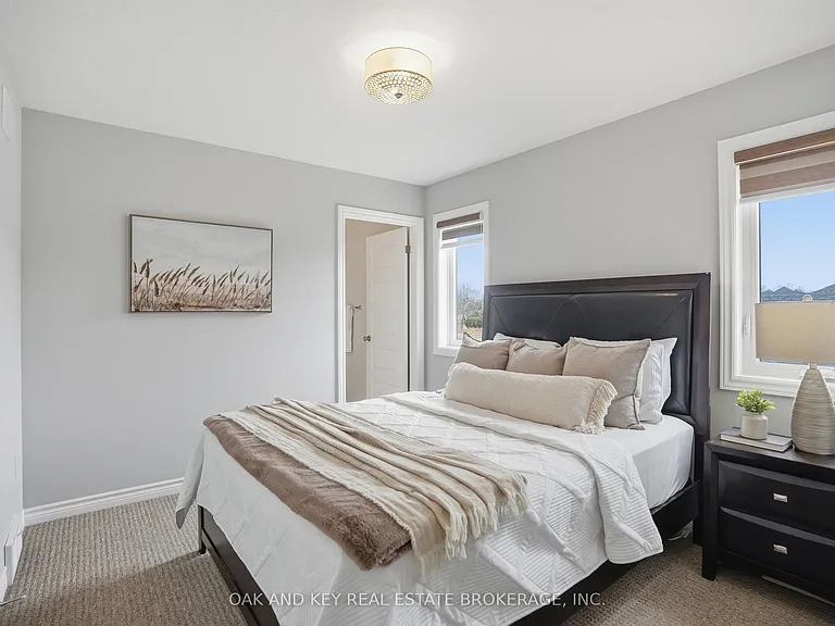 11 Bowman Dr — Photo 36