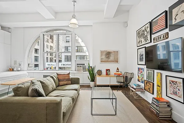 Sold by Douglas Elliman | media 9